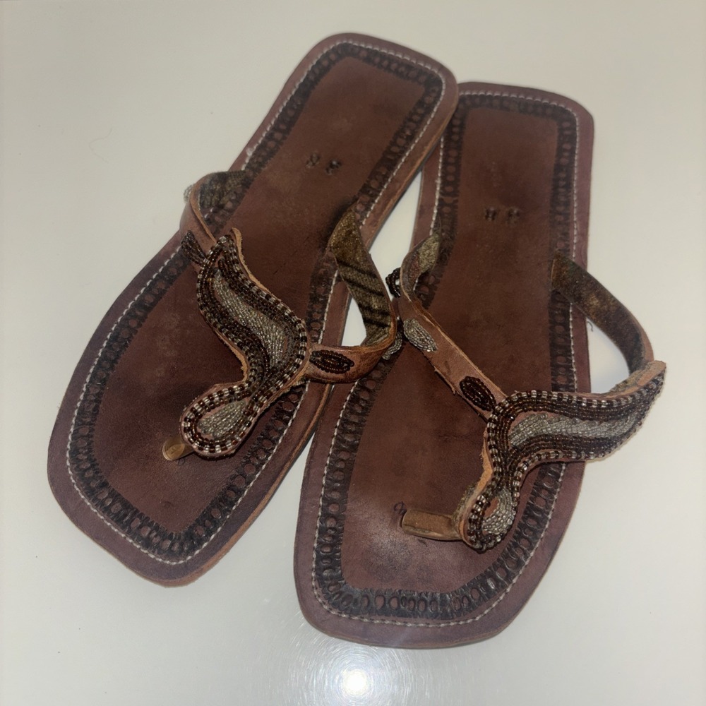 Leather Sandals Flip Flops Sz 7 38 Embroidered Beaded Boho Indie Leafs Beadwork
